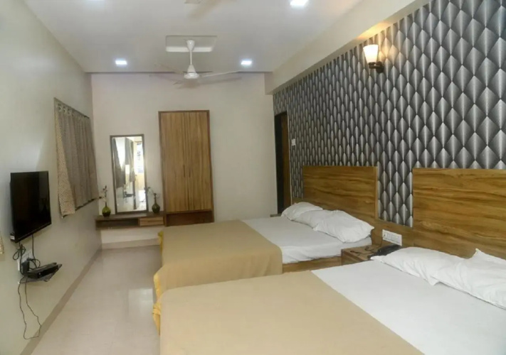 Hotel Radhika Pune