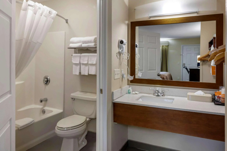 Quality Inn Seneca Clemson Area US-123