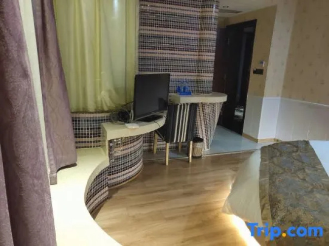 Senman Jingpin Hotel