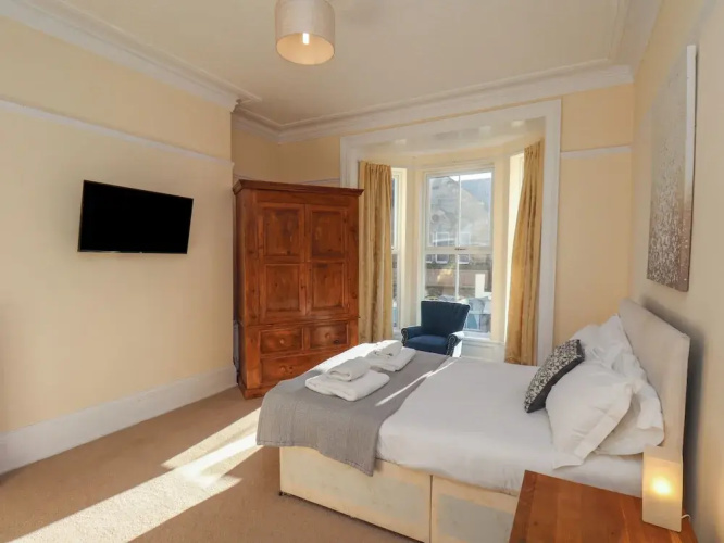 4 Normanby Terrace