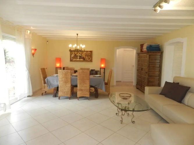 Villa Ambiente Para 8 Personas