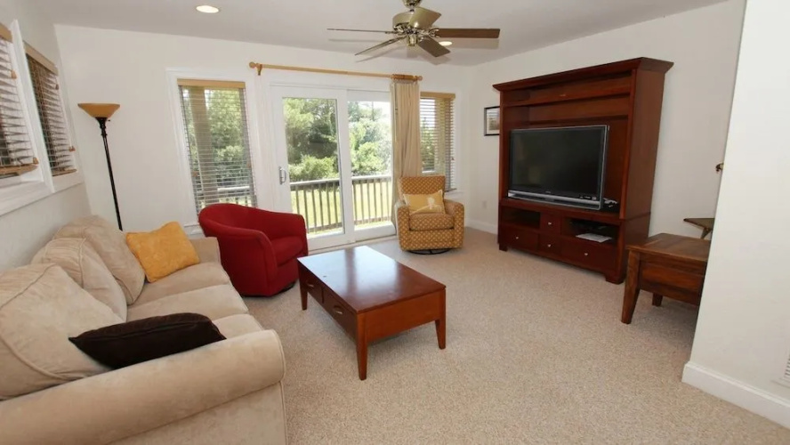 Sound Sunsets - 5 Br Home