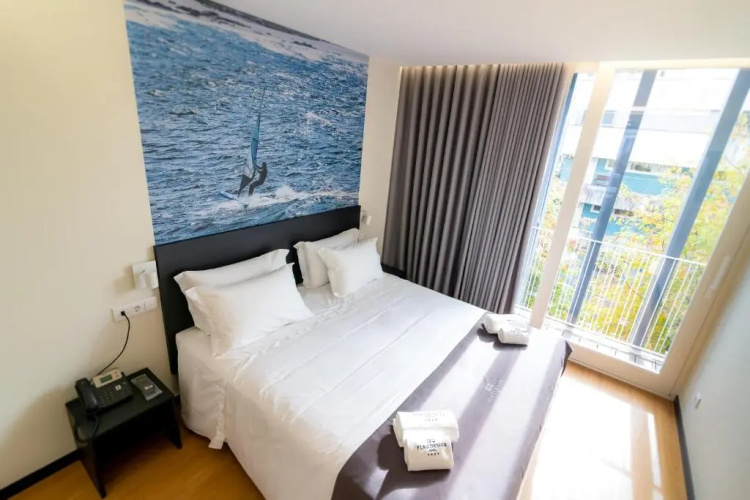 Flag Design Hotel
