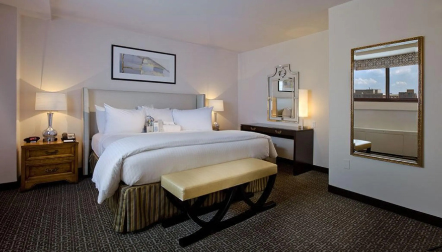 State Plaza Hotel photo 7
