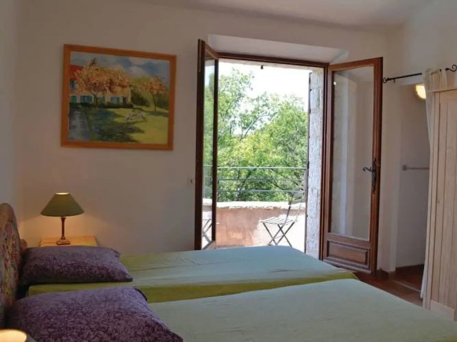 Peaceful, spacious 3 bed Villa