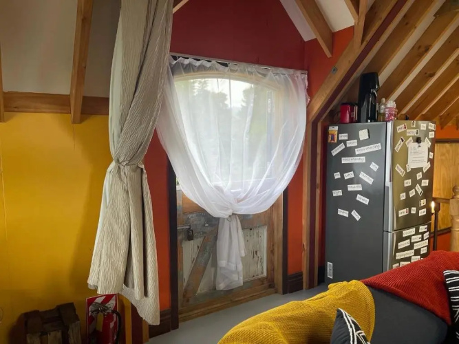 Cubby House Stay