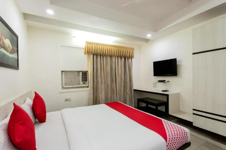 Mohit Regency Hotel