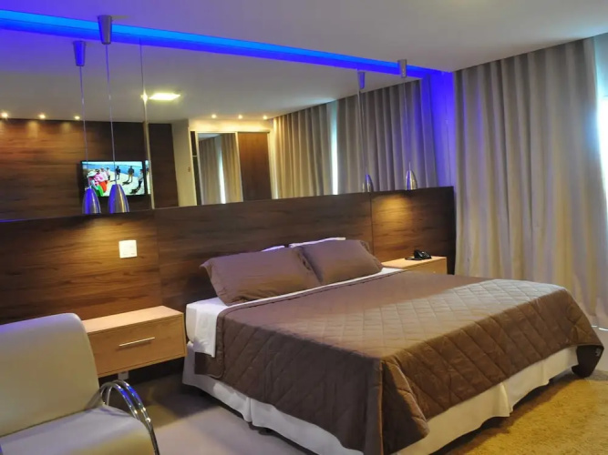 Kamur Plaza Hotel