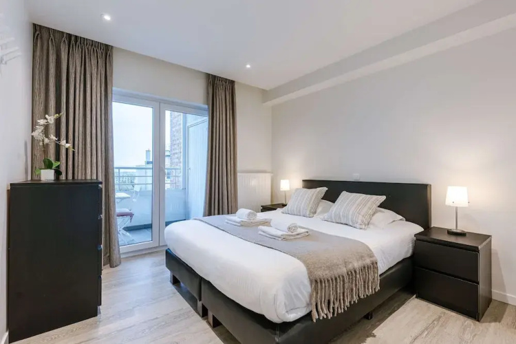 Sea View Apartment With Parking