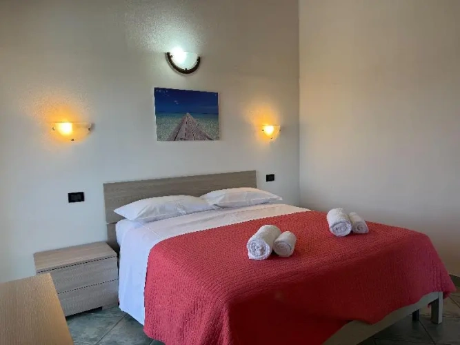1 Bedroom Apartment with balcony