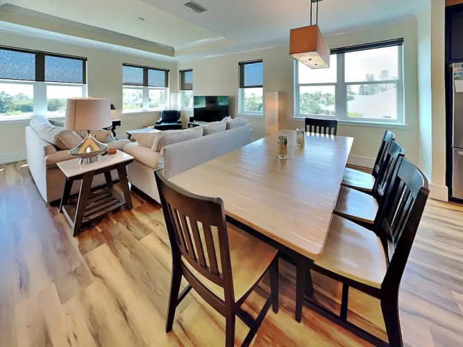 Atlantic Beach House by Distinctive Beach Rentals