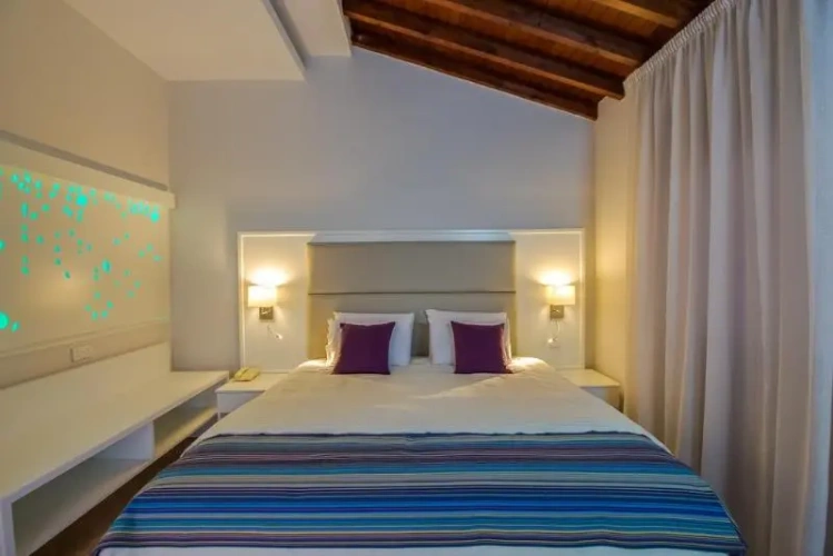 1 Bedroom Double Apartment