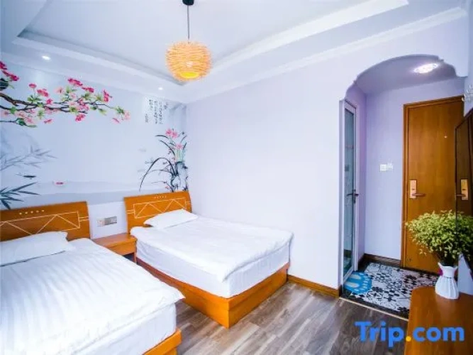 1 Bedroom Comfort room