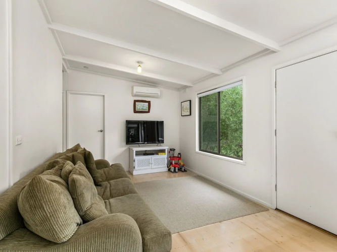 Hidden Escape Free Wifi & Foxtel Surfside PET Friendly