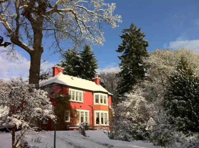 Torrdarach House