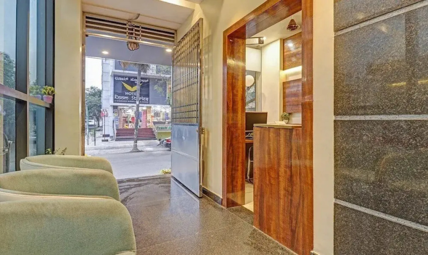 Hotel corporate suites