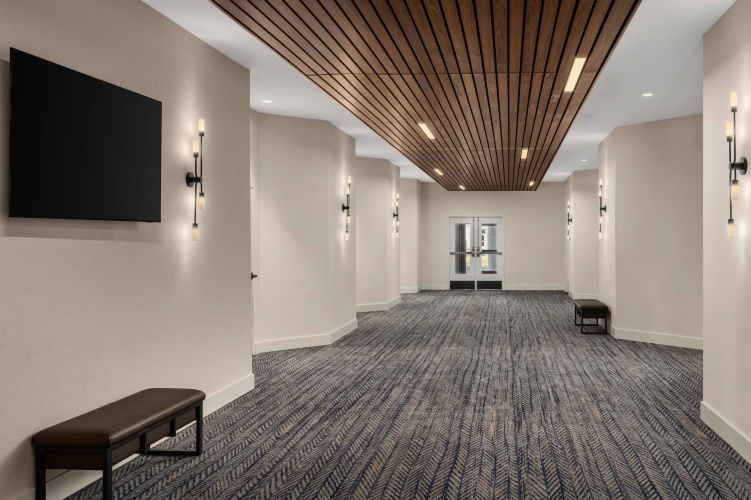 Crowne Plaza Virginia Beach Town Center photo 17