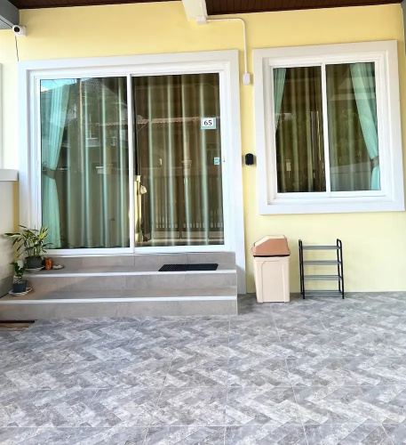 Monday Guesthouse Hatyai