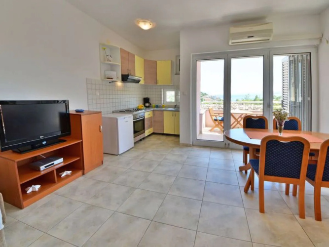 Apartment Golub Karlobag 21069