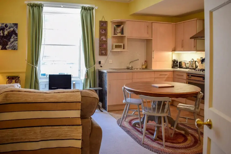 1 Bedroom Flat in New Town Edinburgh