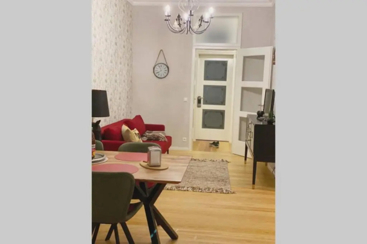 Altbauwohnung am Gutenbergplatz