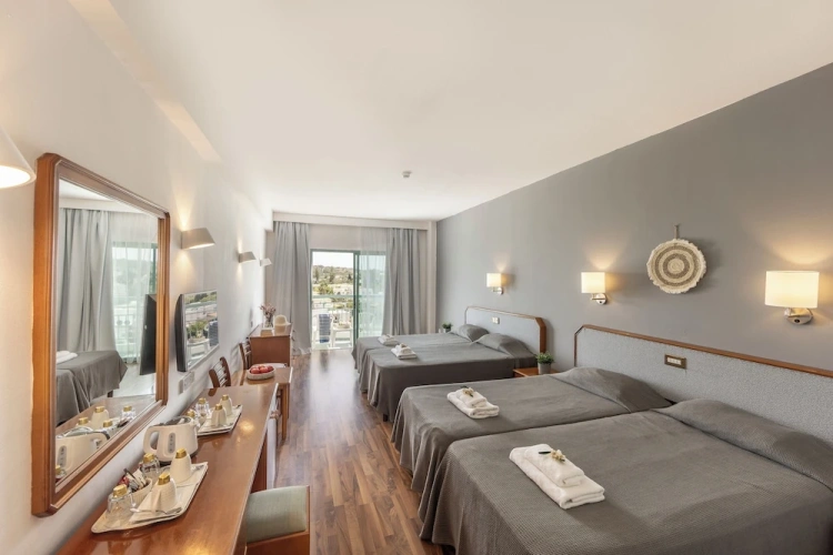 Standard Family room with balcony and with view