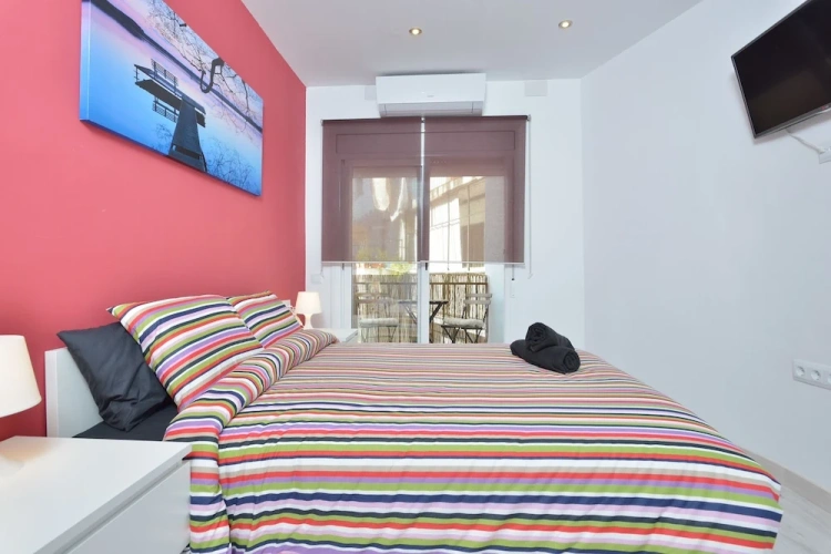 2 Bedrooms Apartment