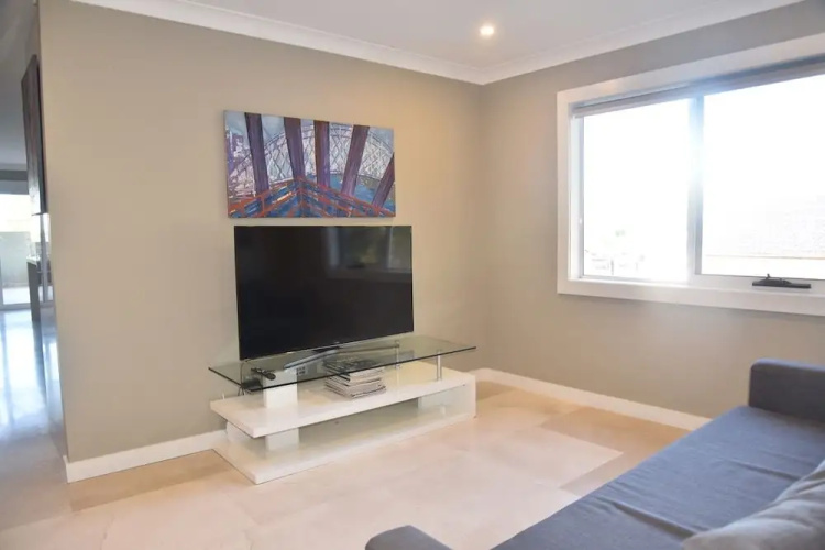 Croydon Park Home