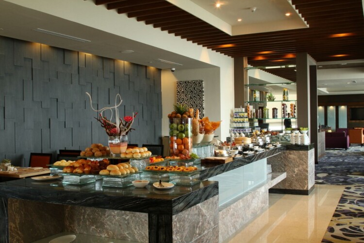 The Bellevue Manila Over view