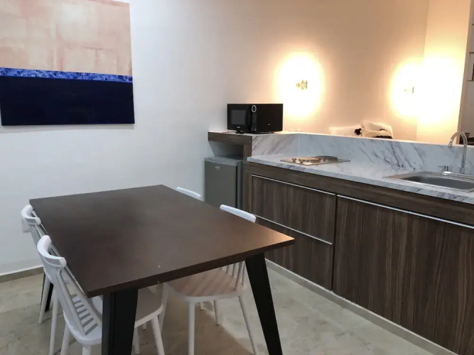Marina Solé Loft 1 (J-1)