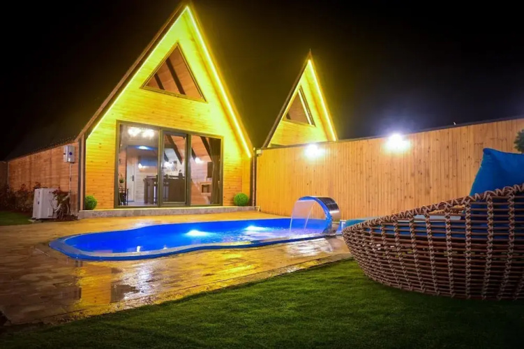 Avay BUNGALOV