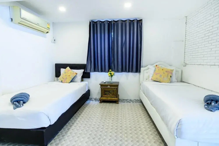 Cozy 6BR Pool Villa Close to Beach CP6