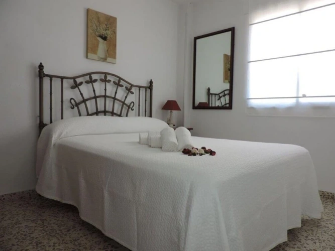 4 Bedrooms Apartment