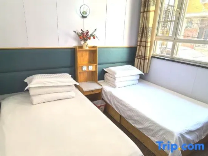 Economy Twin room