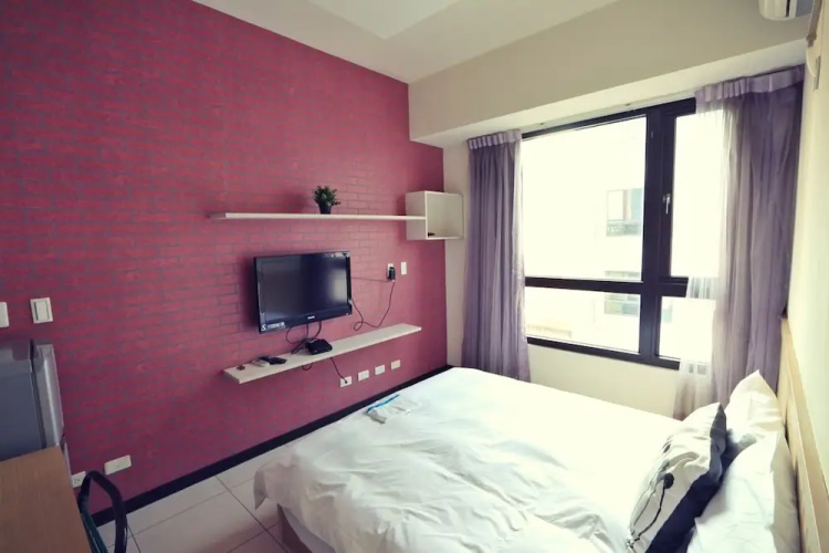 Woowow House