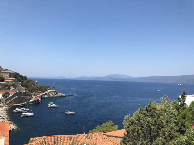2 Bedrooms Villa with sea view