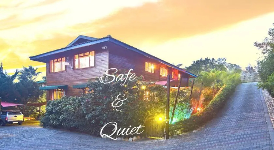 9 On Heron Bed Breakfast