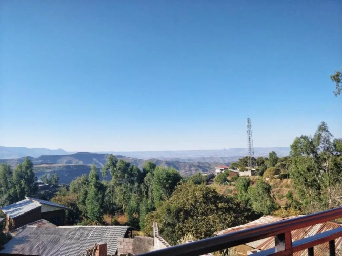 Standard Triple room with mountain view