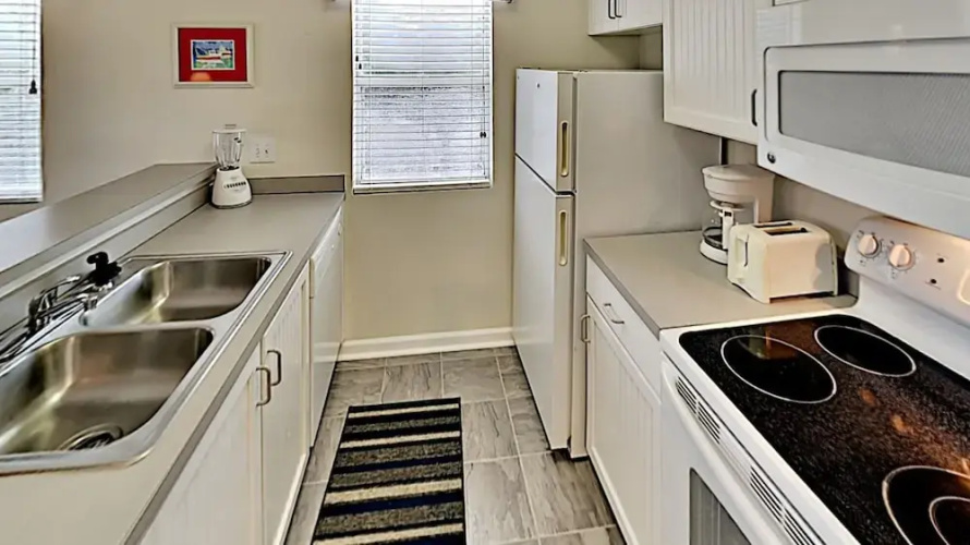 Ibis 805 A 2 Bedroom Condo