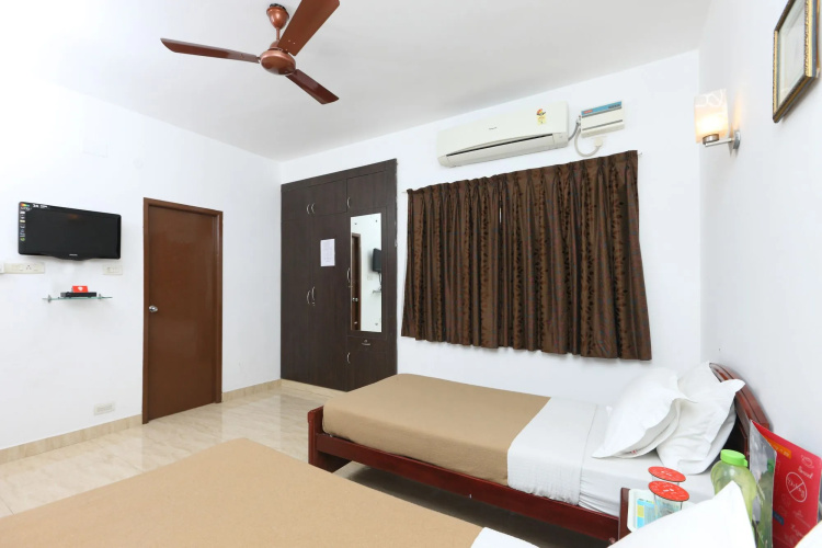 SilverKey Executive Stays 20005 Karappakam