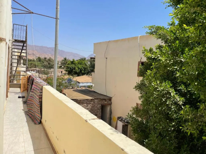 The Mountain View Apartment
