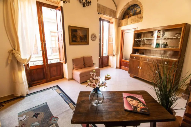 Manno 81 - Charming historic apartment