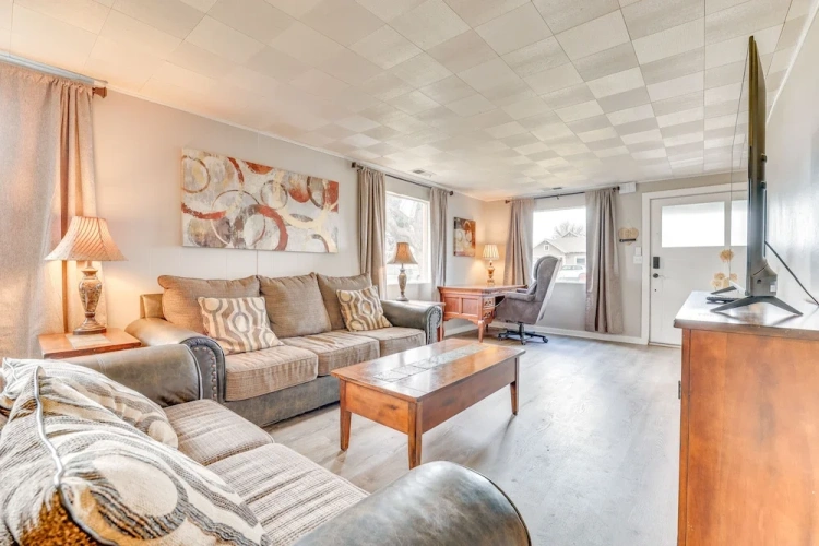 3 Bedrooms Cottage