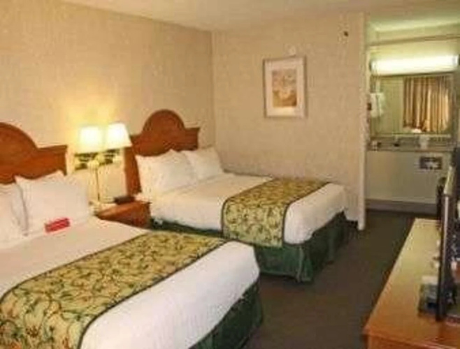 Quality Inn