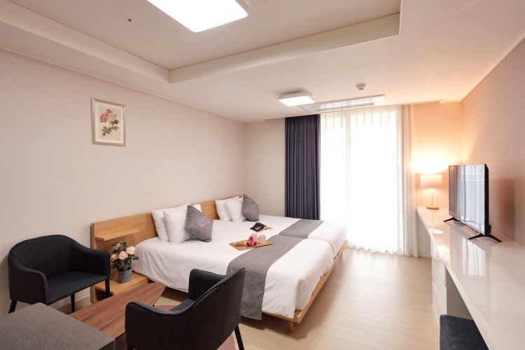Deluxe Twin room