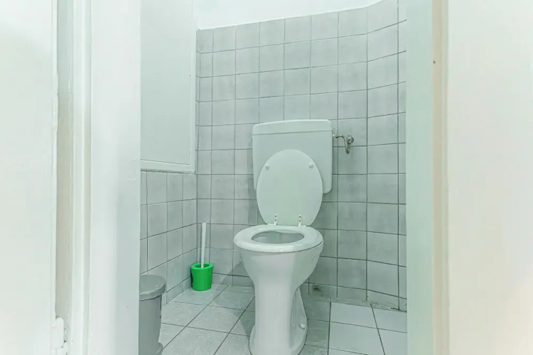 Cozy 2BR Apt Prime Central Spot