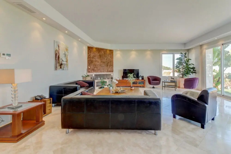 Villa Mirasol