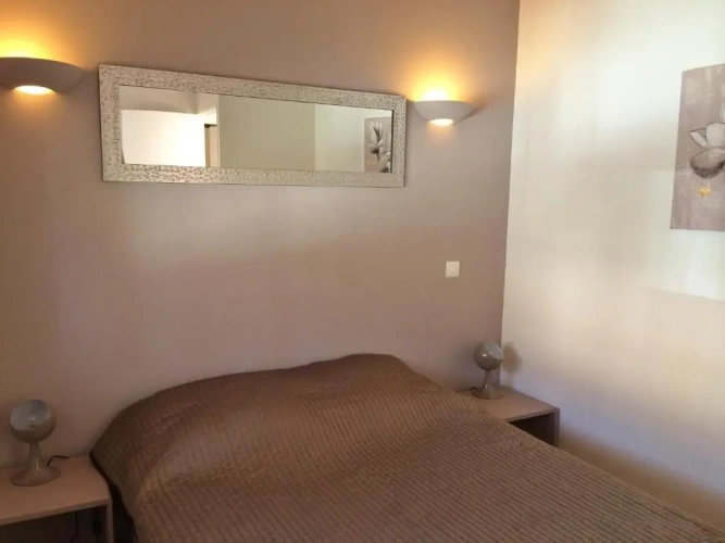 3 Bedrooms Apartment