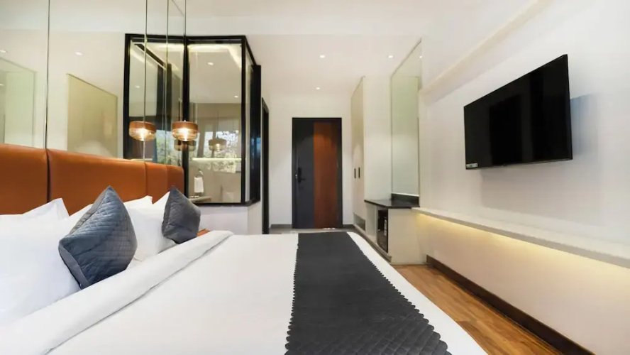 Hotel River Heaven by TNT Ventures
