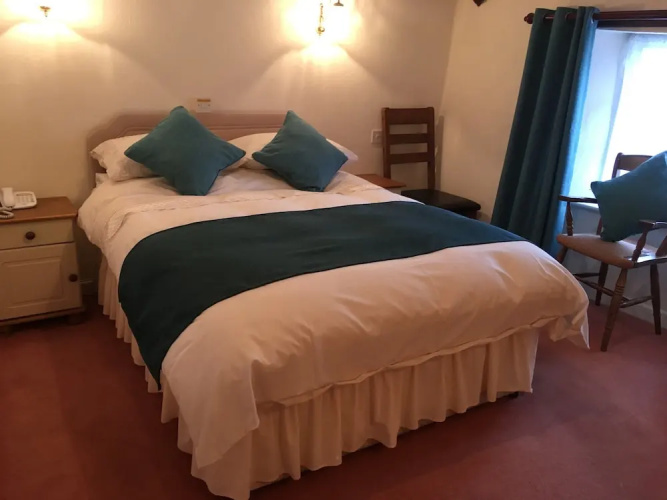 Half Moon Inn